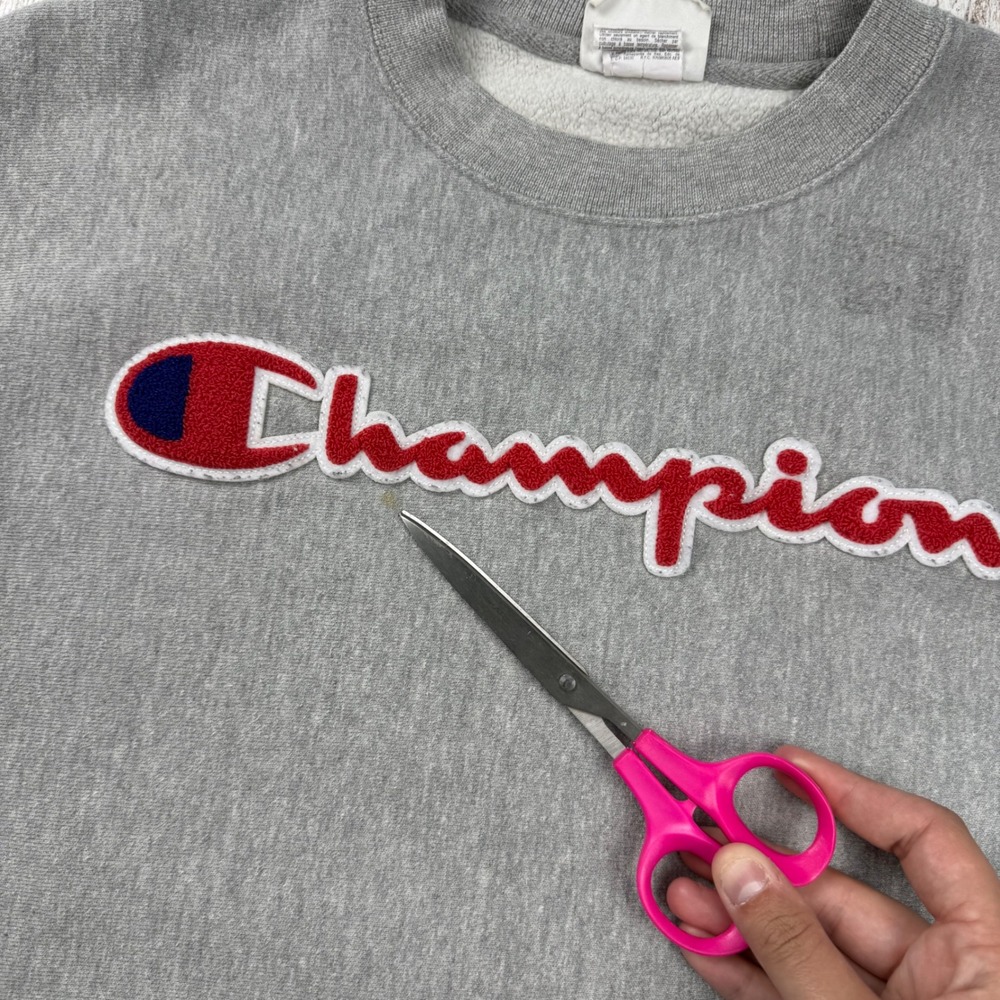 Champion Reverse Weave Sweatshirt Mens Large Gray Chenille Script Logo GF70 11C - Picture 6 of 11